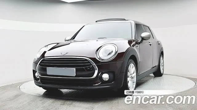 MINI COOPER CLUBMAN 2019 — 79 099 км, красный, Корея — под ключ — фото 1