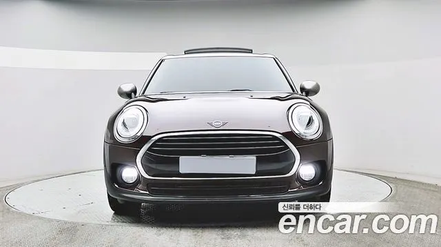 MINI COOPER CLUBMAN 2019 — 79 099 км, красный, Корея — под ключ — фото 2