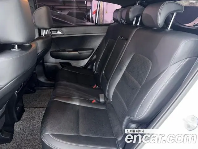 KIA SPORTAGE THE BOLD 2019 — 153 387 км, белый, Корея — под ключ — фото 5
