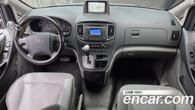 HYUNDAI GRAND STAREX 2021 — 34 330 км, серебристо-серый, Корея — под ключ — фото 7