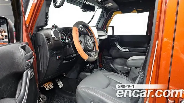 JEEP WRANGLER 2014 — 98 907 км, оранжевый, Корея — под ключ — фото 10
