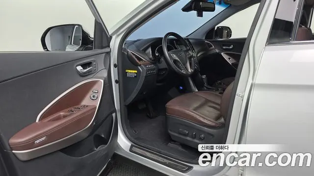 HYUNDAI SANTA FE 2018 — 109 477 км, серебристый, Корея — под ключ — фото 11