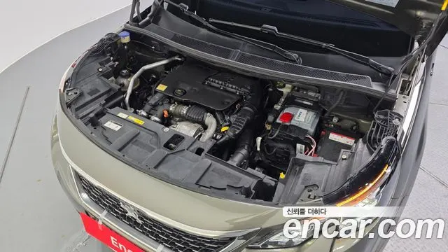 PEUGEOT 5008 2019 — 95 554 км, светло-золотистый, Корея — под ключ — фото 6