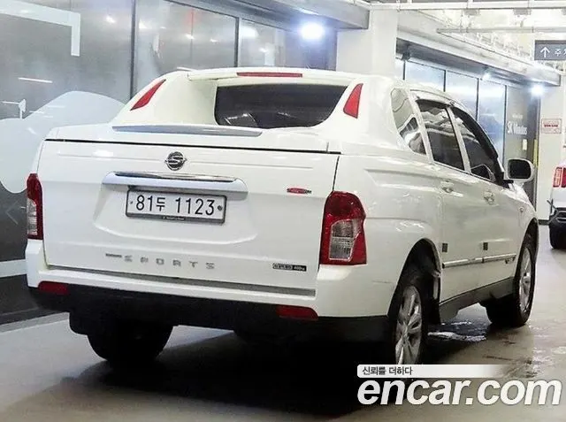 KGM KORANDO SPORTS 2018 — 96 674 км, белый, Корея — под ключ — фото 4