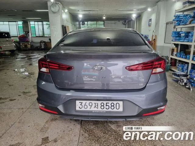 HYUNDAI AVANTE 2019 — 131 000 км, серый, Корея — под ключ — фото 4