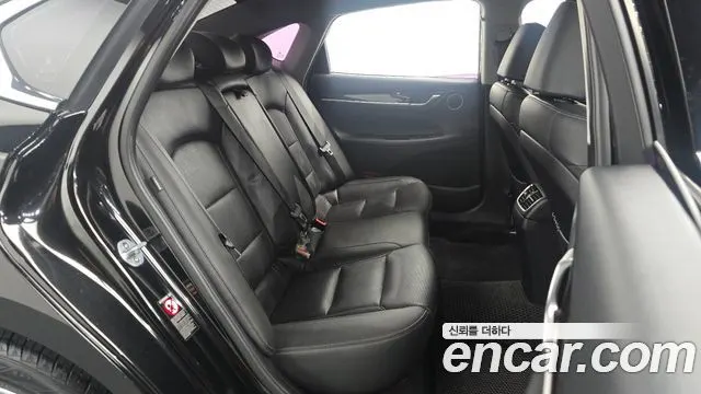 HYUNDAI GRANDEUR 2019 — 58 180 км, чёрный, Корея — под ключ — фото 11