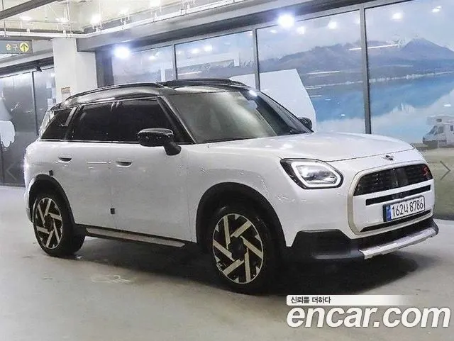 MINI COOPER S COUNTRYMAN 2024 — 13 020 км, белый, Корея — под ключ — фото 11