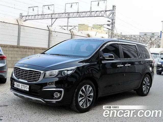 KIA CARNIVAL 2015 — 130 108 км, чёрный, Корея — под ключ — фото 2