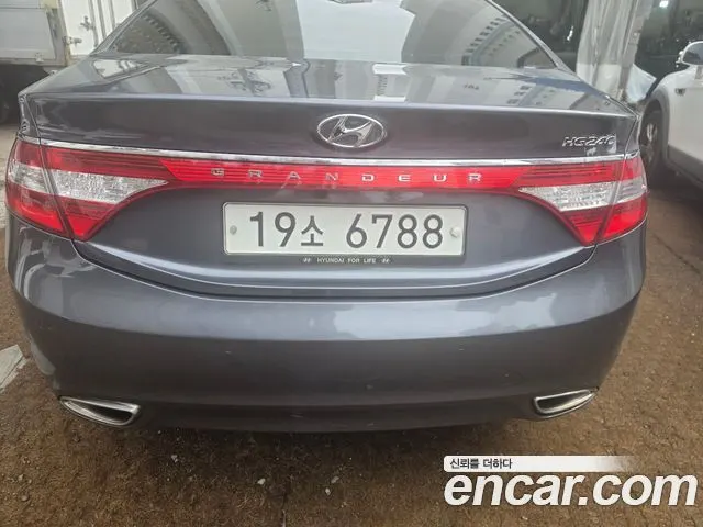 HYUNDAI GRANDEUR 2012 — 168 000 км, серебристо-серый, Корея — под ключ — фото 2