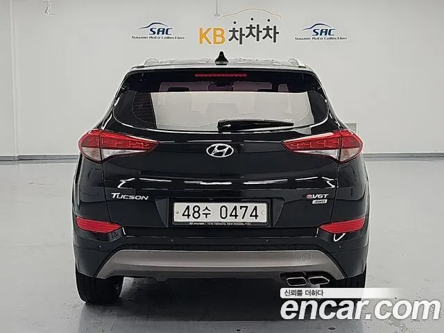 HYUNDAI TUCSON 2017 — 126 928 км, чёрный, Корея — под ключ — фото 4