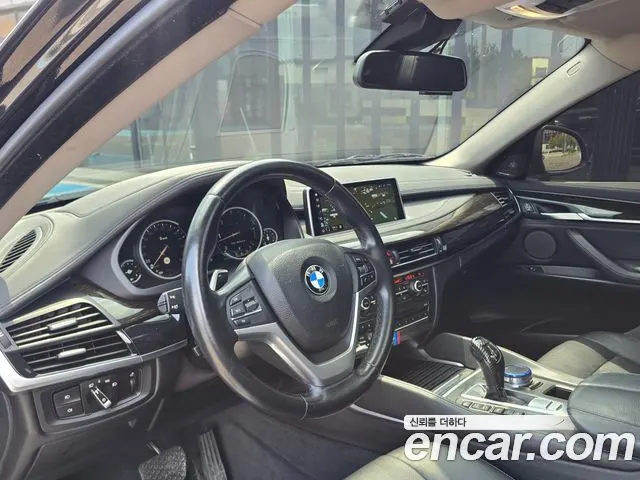BMW X6 2018 — 155 000 км, чёрный, Корея — под ключ — фото 7