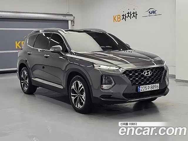 HYUNDAI SANTA FE 2019 — 125 370 км, серый, Корея — под ключ — фото 2