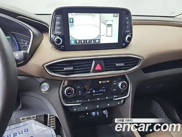 HYUNDAI SANTA FE 2019 — 125 370 км, серый, Корея — под ключ — фото 10