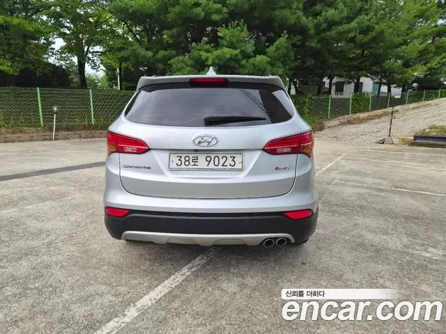 HYUNDAI SANTA FE 2015 — 127 631 км, серебристый, Корея — под ключ — фото 6