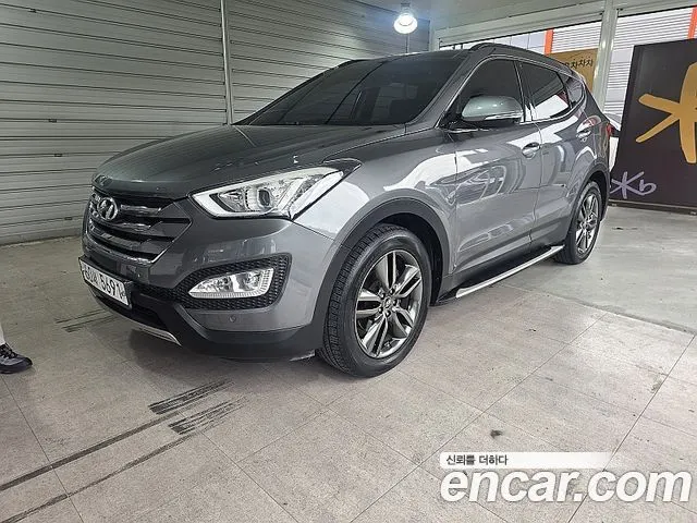 HYUNDAI SANTA FE 2015 — 154 481 км, серый, Корея — под ключ — фото 1