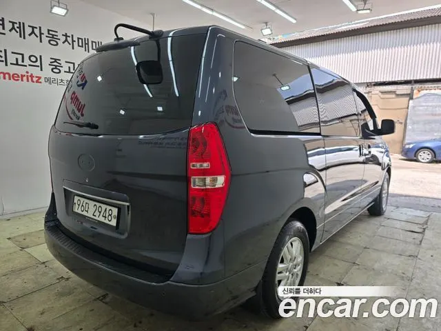 HYUNDAI GRAND STAREX 2019 — 310 787 км, серый, Корея — под ключ — фото 4