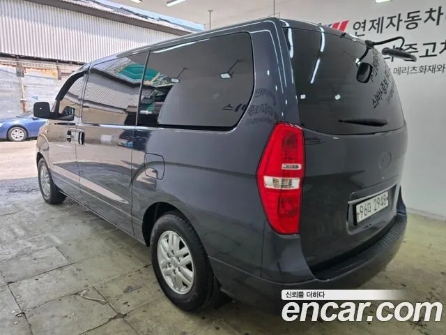 HYUNDAI GRAND STAREX 2019 — 310 787 км, серый, Корея — под ключ — фото 7