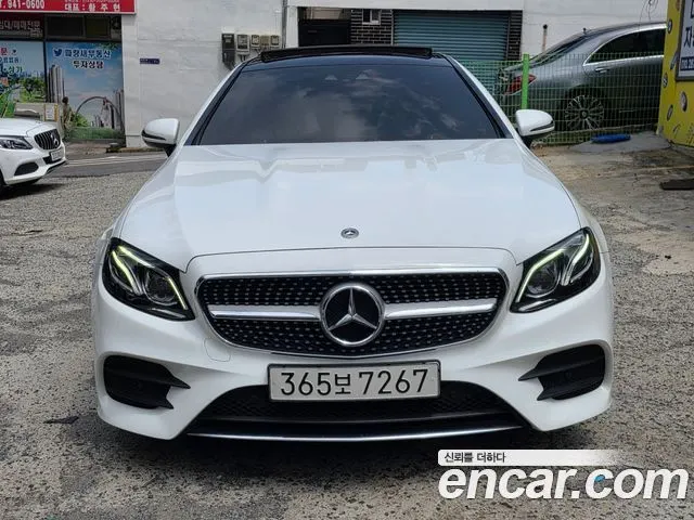 MERCEDES-BENZ E-CLASS W213 2019 — 177 735 км, белый, Корея — под ключ — фото 1