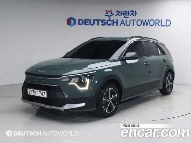 KIA NIRO 2023 — 115 162 км, тёмно-зелёный, Корея — под ключ — фото 2