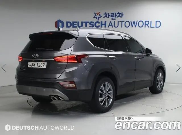 HYUNDAI SANTA FE 2019 — 122 540 км, серый, Корея — под ключ — фото 2
