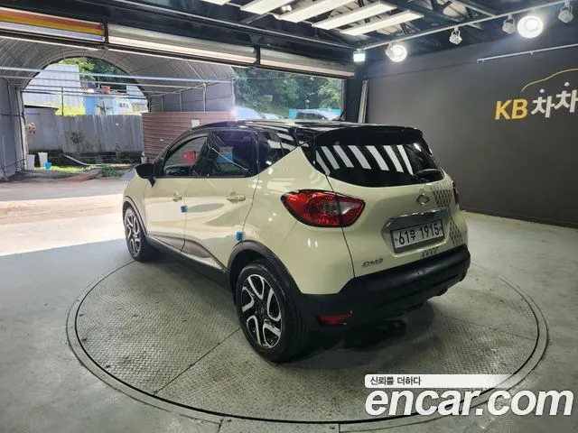 RENAULT KOREA QM3 2014 — 141 789 км, белый-перламутр, Корея — под ключ — фото 4