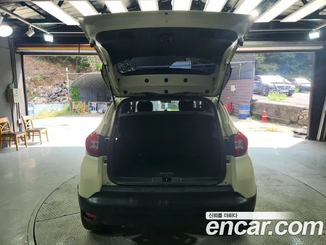 RENAULT KOREA QM3 2014 — 141 789 км, белый-перламутр, Корея — под ключ — фото 6