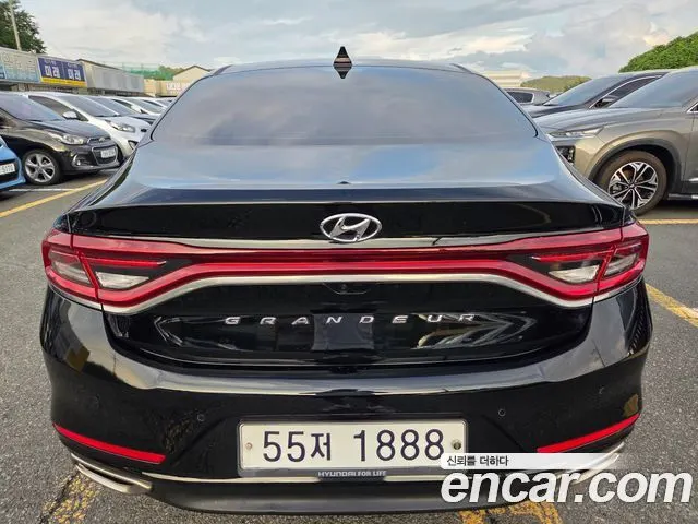 HYUNDAI GRANDEUR 2019 — 173 792 км, чёрный, Корея — под ключ — фото 4