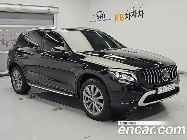 MERCEDES-BENZ GLC-CLASS X253 2019 — 139 427 км, чёрный, Корея — под ключ — фото 4
