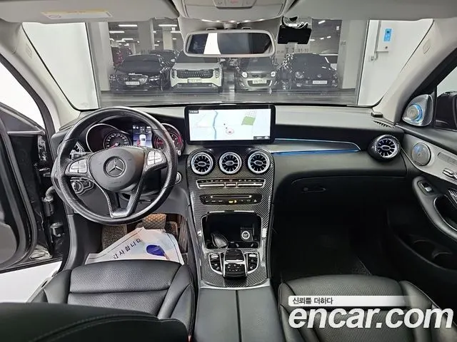 MERCEDES-BENZ GLC-CLASS X253 2019 — 139 427 км, чёрный, Корея — под ключ — фото 7
