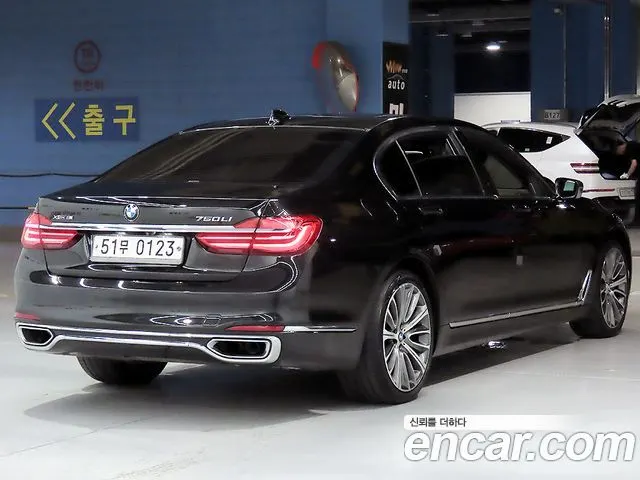 BMW 7 SERIES 2016 — 216 063 км, чёрный, Корея — под ключ — фото 4