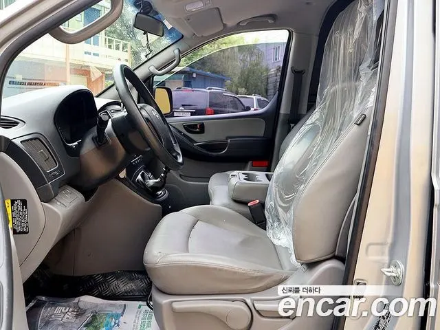 HYUNDAI GRAND STAREX 2017 — 119 609 км, серебристо-серый, Корея — под ключ — фото 5