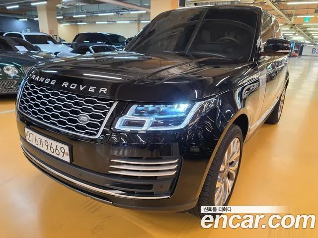 LAND ROVER RANGE ROVER 2019 — 100 000 км, чёрный, Корея — под ключ — фото 2