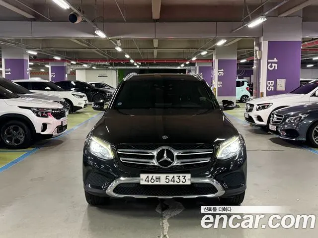 MERCEDES-BENZ GLC-CLASS X253 2017 — 279 728 км, чёрный, Корея — под ключ — фото 12