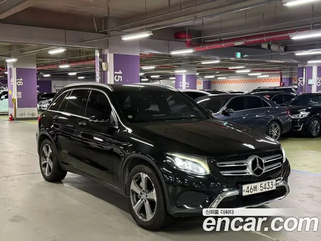 MERCEDES-BENZ GLC-CLASS X253 2017 — 279 728 км, чёрный, Корея — под ключ — фото 3