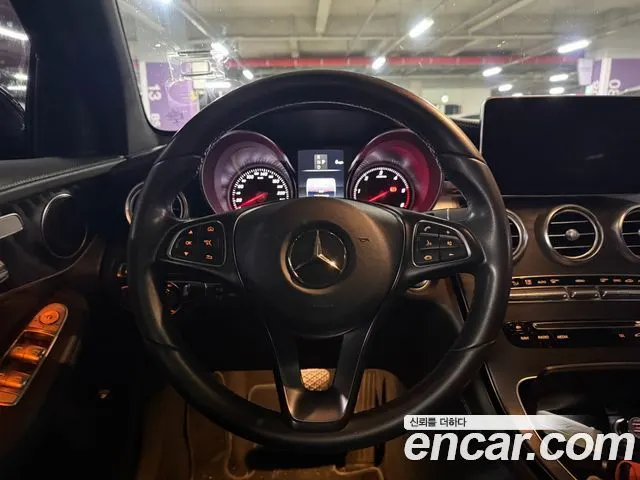 MERCEDES-BENZ GLC-CLASS X253 2017 — 279 728 км, чёрный, Корея — под ключ — фото 10