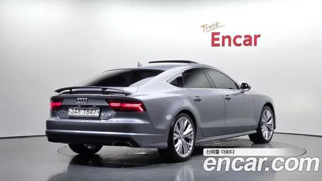 AUDI A7 2016 — 168 927 км, серебристый, Корея — под ключ — фото 2