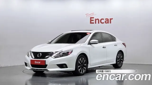 NISSAN ALTIMA — из Кореи под ключ