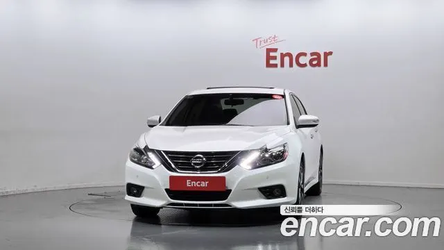 NISSAN ALTIMA 2018 — 118 314 км, белый, Корея — под ключ — фото 3