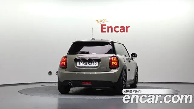 MINI COOPER 2020 — 18 545 км, бежевый, Корея — под ключ — фото 4