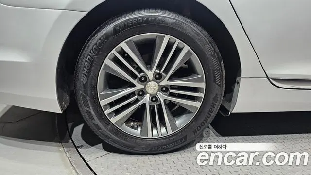 HYUNDAI GRANDEUR 2014 — 163 781 км, серебристо-серый, Корея — под ключ — фото 5
