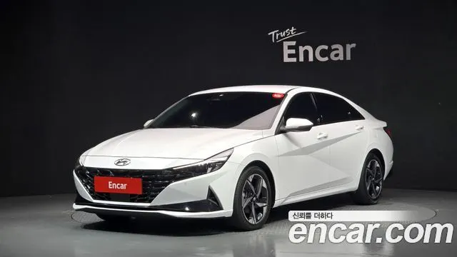 HYUNDAI AVANTE HYBRID — из Кореи под ключ