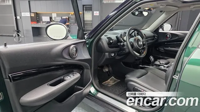 MINI COOPER D CLUBMAN 2019 — 104 932 км, тёмно-зелёный, Корея — под ключ — фото 10