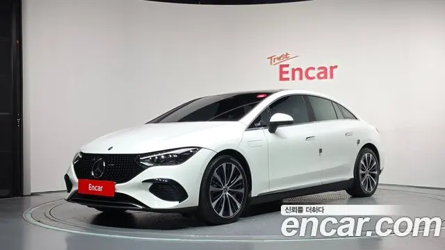 MERCEDES-BENZ EQE V295 2023