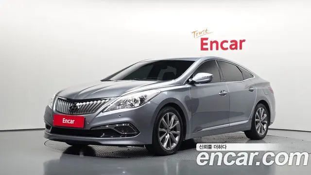 HYUNDAI GRANDEUR 2015 — 172 100 км, серебристо-серый, Корея — под ключ — фото 1