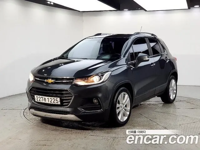 CHEVROLET TRAX 2018 — 152 452 км, Корея — под ключ — фото 1