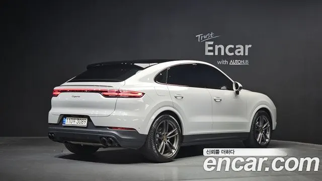 PORSCHE CAYENNE 2021 — 14 400 км, серебристо-серый, Корея — под ключ — фото 1