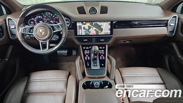 PORSCHE CAYENNE 2021 — 14 400 км, серебристо-серый, Корея — под ключ — фото 7
