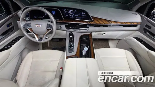 CADILLAC ESCALADE 2023 — 44 000 км, чёрный, Корея — под ключ — фото 7