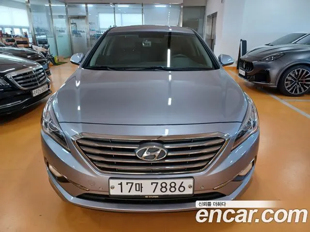 HYUNDAI SONATA 2017 — 151 124 км, серебристо-серый, Корея — под ключ — фото 2