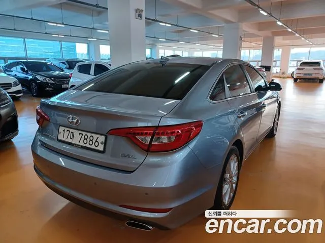 HYUNDAI SONATA 2017 — 151 124 км, серебристо-серый, Корея — под ключ — фото 6